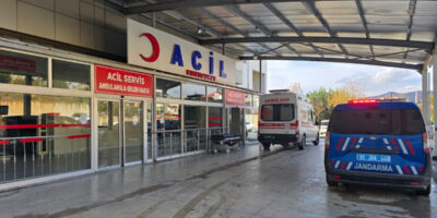 Adana’da kız kardeşiyle tartışan babasını bıçakladı