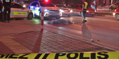 Antalya’da kamyonun çarptığı motosikletin 17 yaşındaki sürücüsü öldü
