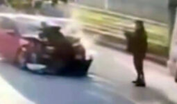 Aydın’da arabayla çarptığı polisin fotoğrafını çekip kayıplara karıştı