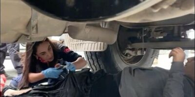 Aydın’da sürücü kamyonun altında kaldı