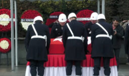 Çekmeköy’deki operasyonda şehit olan polis memuru için tören düzenlendi