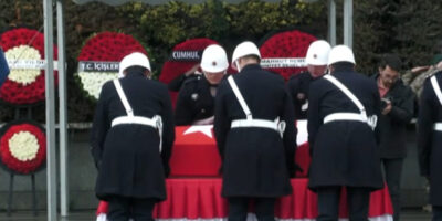 Çekmeköy’deki operasyonda şehit olan polis memuru için tören düzenlendi