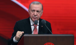 Cumhurbaşkanı Erdoğan: 8 Aralık Devrimi’nin 1’inci yılını yürekten tebrik ediyorum