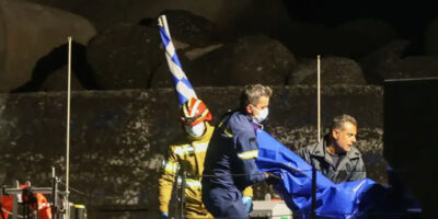 Girit açıklarında alabora olan teknede 17 göçmen hayatını kaybetti