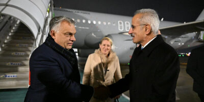 Macaristan Başbakanı Viktor Orban, Abdulkadir Uraloğlu tarafından karşılandı