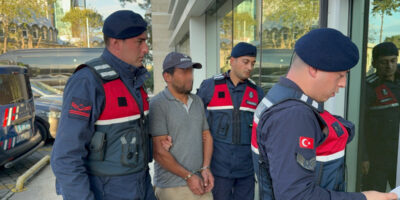 Samsun’da ağaç kesimi sırasında komşusunun ölümüne neden olan şahıs tutuklandı