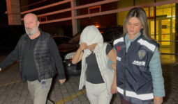 Samsun’da girdiği evden altın ve döviz çaldı: Tutuklandı