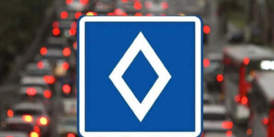 Trafikte yeni levha: Anlamını bilmeyen yandı…
