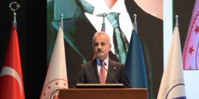 Abdulkadir Uraloğlu: Son 10 yıldaki otoyol artış hızında Avrupa’da birinci sıradayız