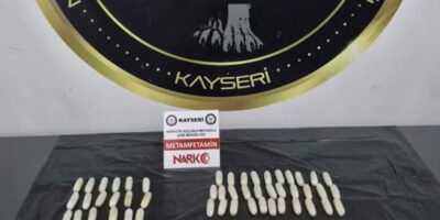 Kayseri’de yabancı uyruklu şüphelilerin midelerinde uyuşturucu tespit edildi: 3 gözaltı