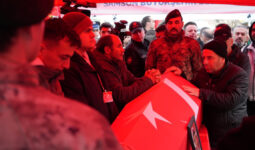 Samsunlu şehit polis, dualarla uğurlandı